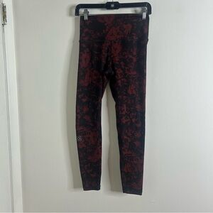 FLEO El Toro Legging 26”- High Rise Made in USA Red Floral Size medium
